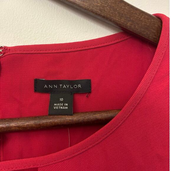 Ann Taylor Women’s Red Long Sleeve Shift Dress – Size 10 – New With Tags - Picture 6 of 12